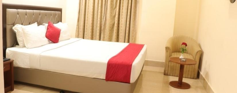 The Presidency Bhubaneswar Exterior foto