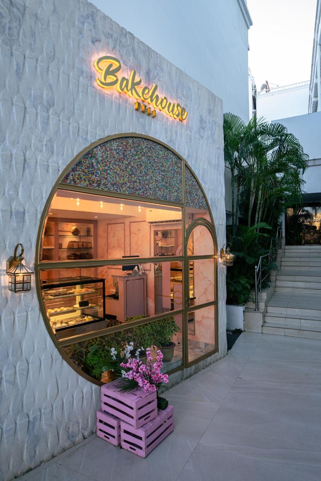 The Presidency Bhubaneswar Exterior foto