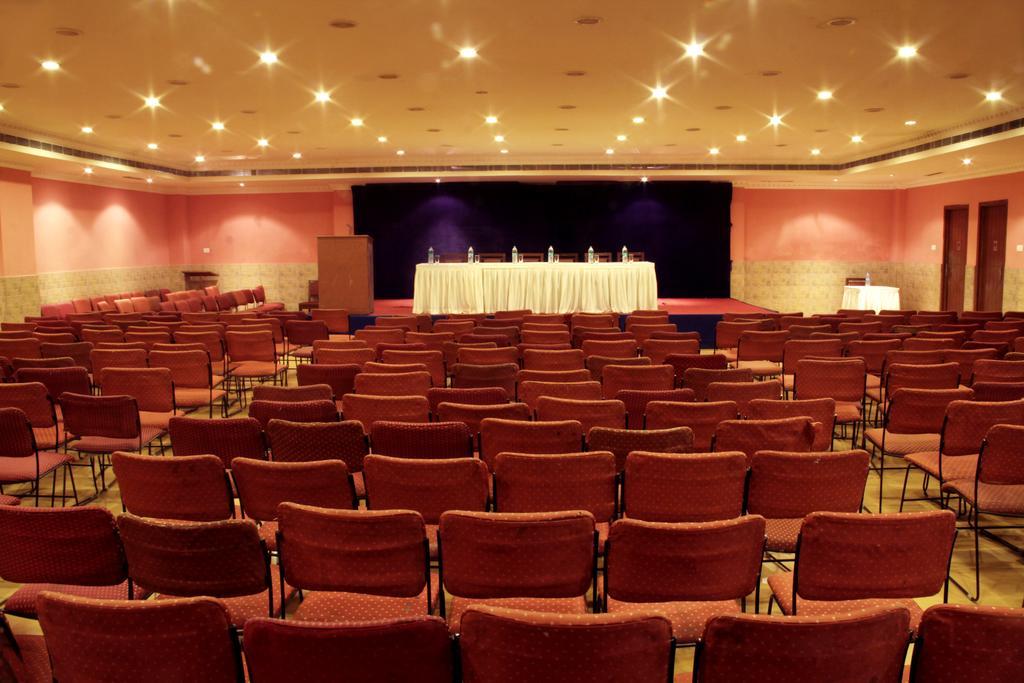 The Presidency Bhubaneswar Exterior foto